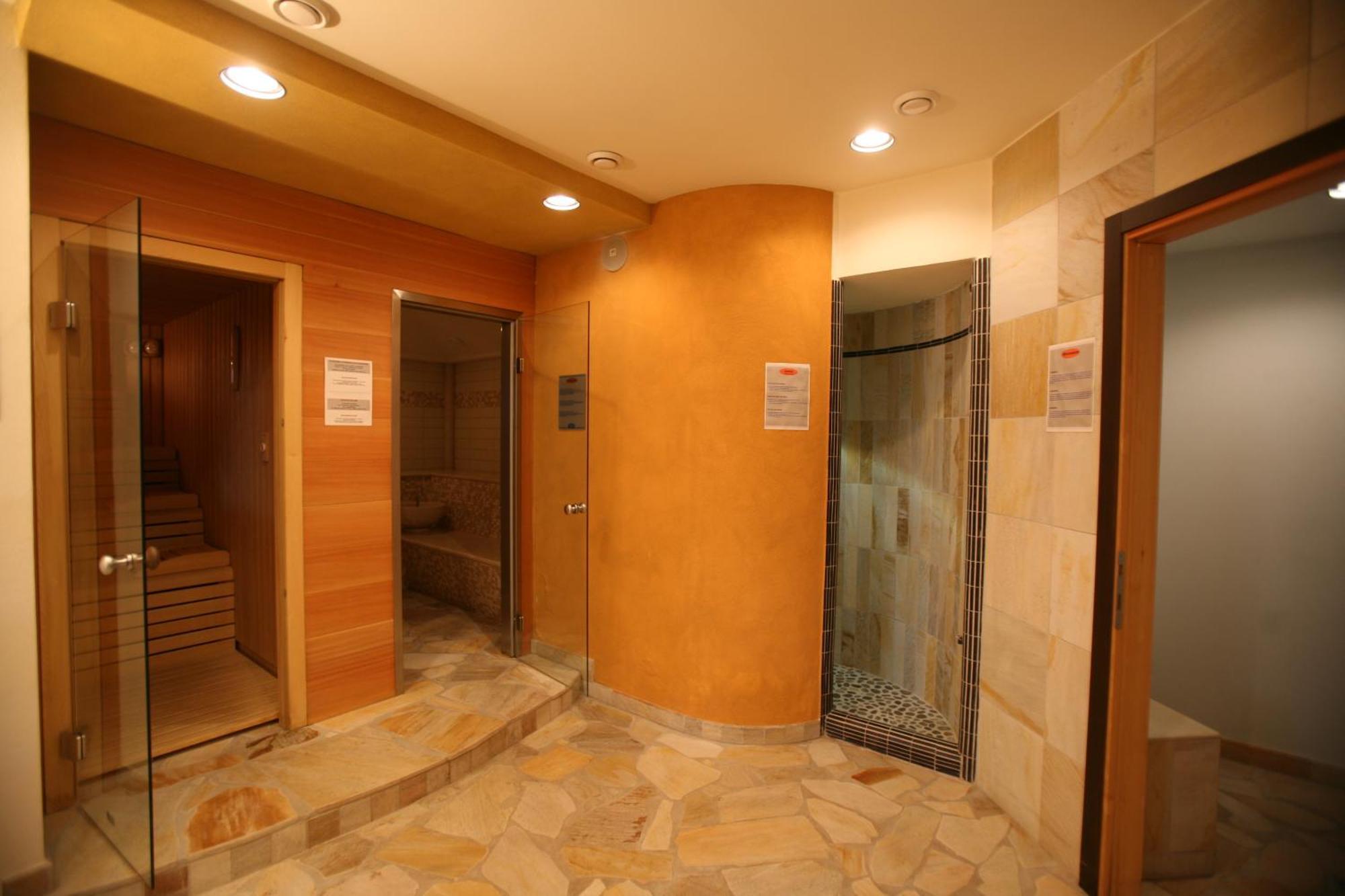 Hotel Sella Ronda Serenella Campitello di Fassa Extérieur photo